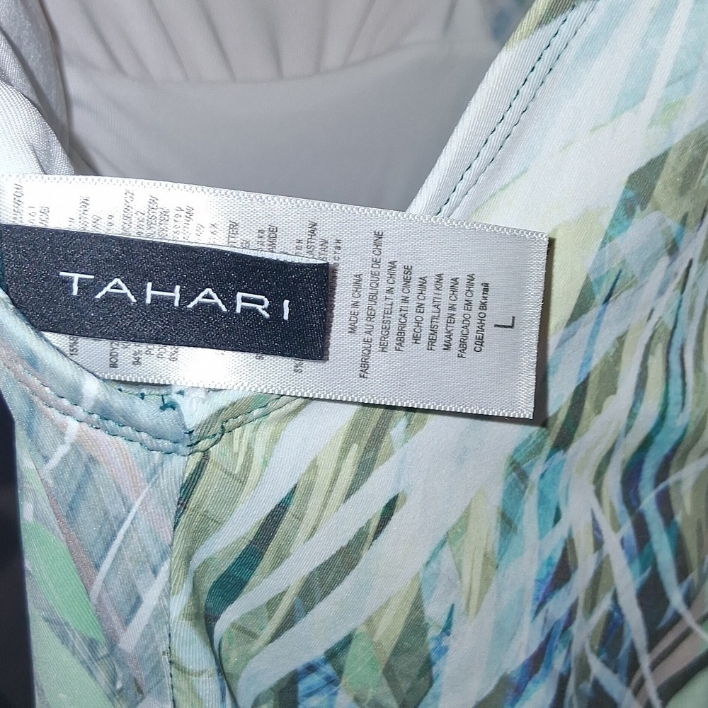 Tahari Plunge Mesh One Piece Swimsuit Camo Palm Padded Bra L - Picture 8 of 8